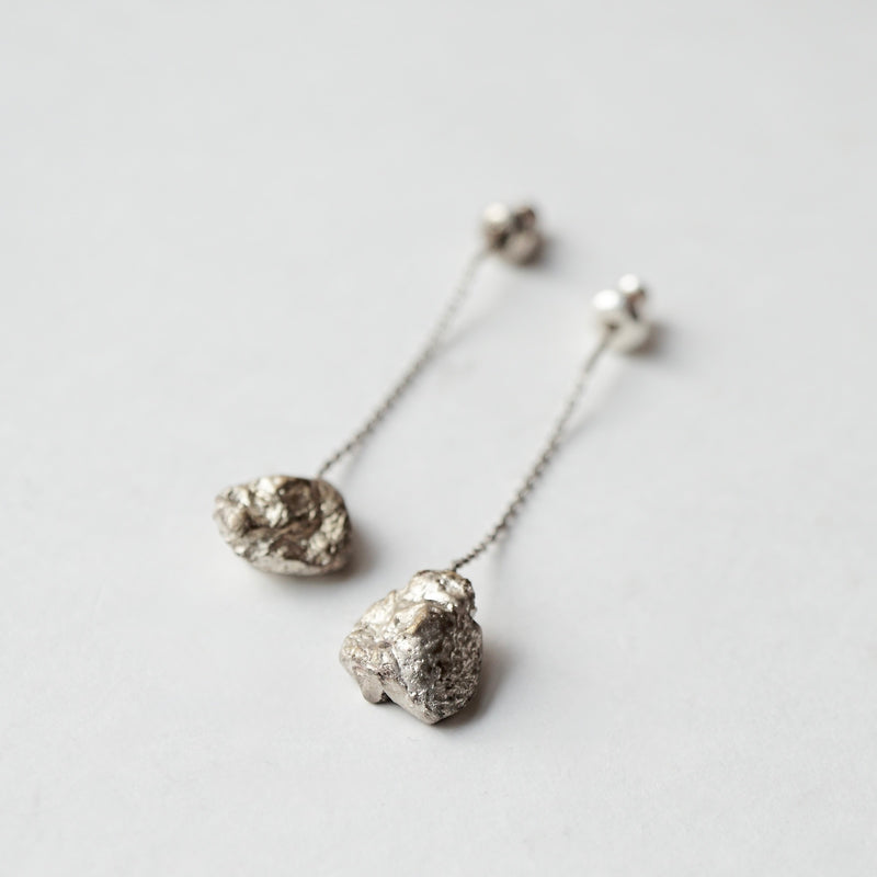 wada maki / 石を惑星に見立てる気持ち ピアス SV