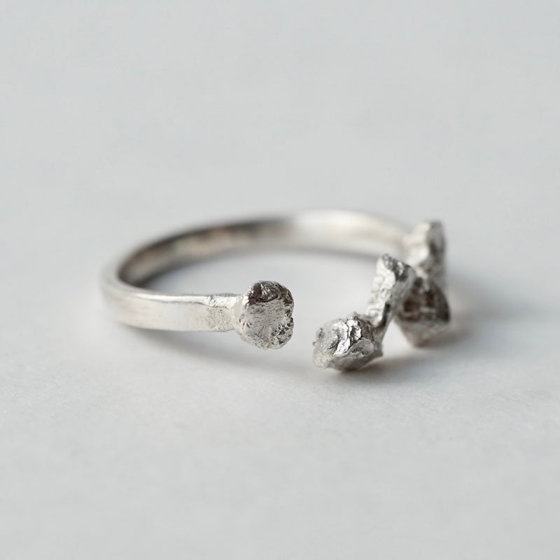 wada maki / 天川のリング 石 SV A