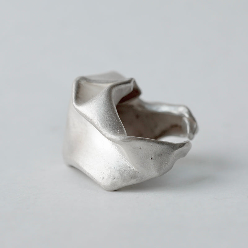 wada maki / 風をおこす指輪 SV #13