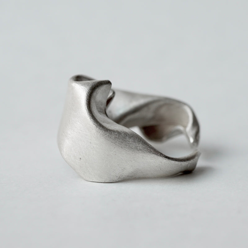 wada maki / 風をおこす指輪 SV #13 A