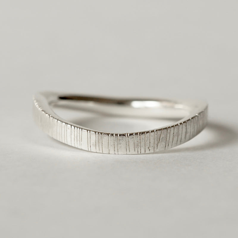 Chi / "Bubble and Dream" train ring