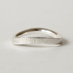 Chi / "Bubble and Dream" train ring