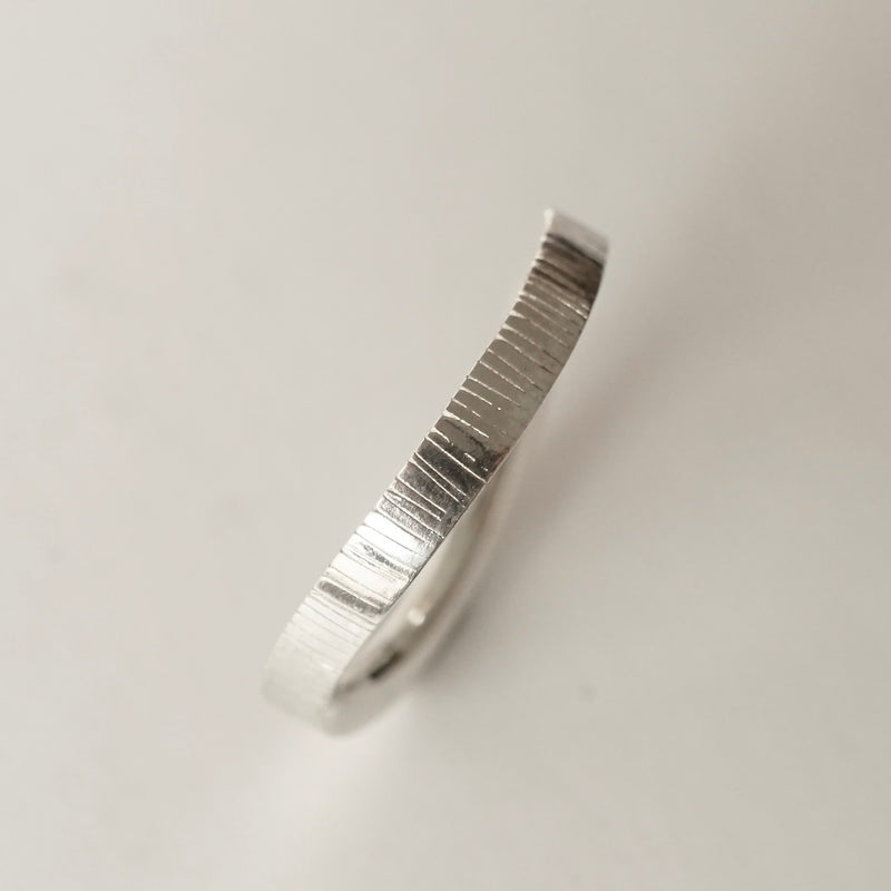 Chi / "Bubble and Dream" train ring