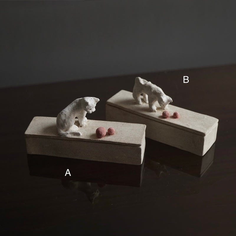 [Limited time] Tomoko Warabino / 19.Cat whisker holder