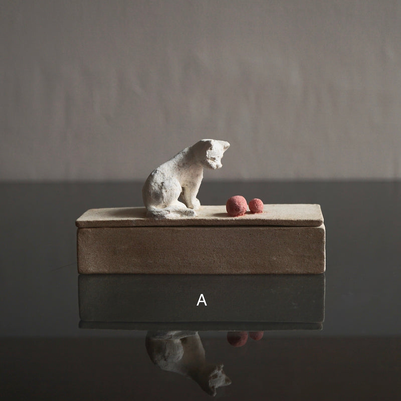 [Limited time] Tomoko Warabino / 19.Cat whisker holder