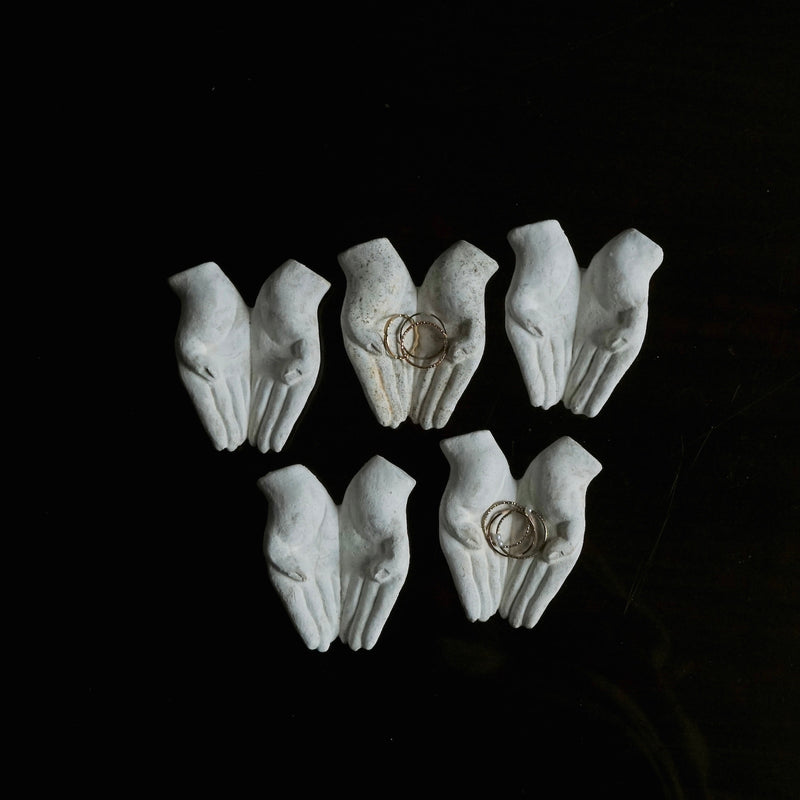 [Limited Time] Tomoko Warabino / 23.Ring Pillow