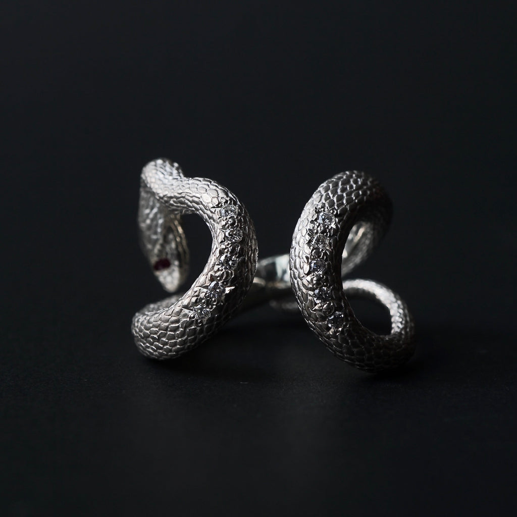 ELCAMI / Snake Ring Ruby x Diamond (ER-147)