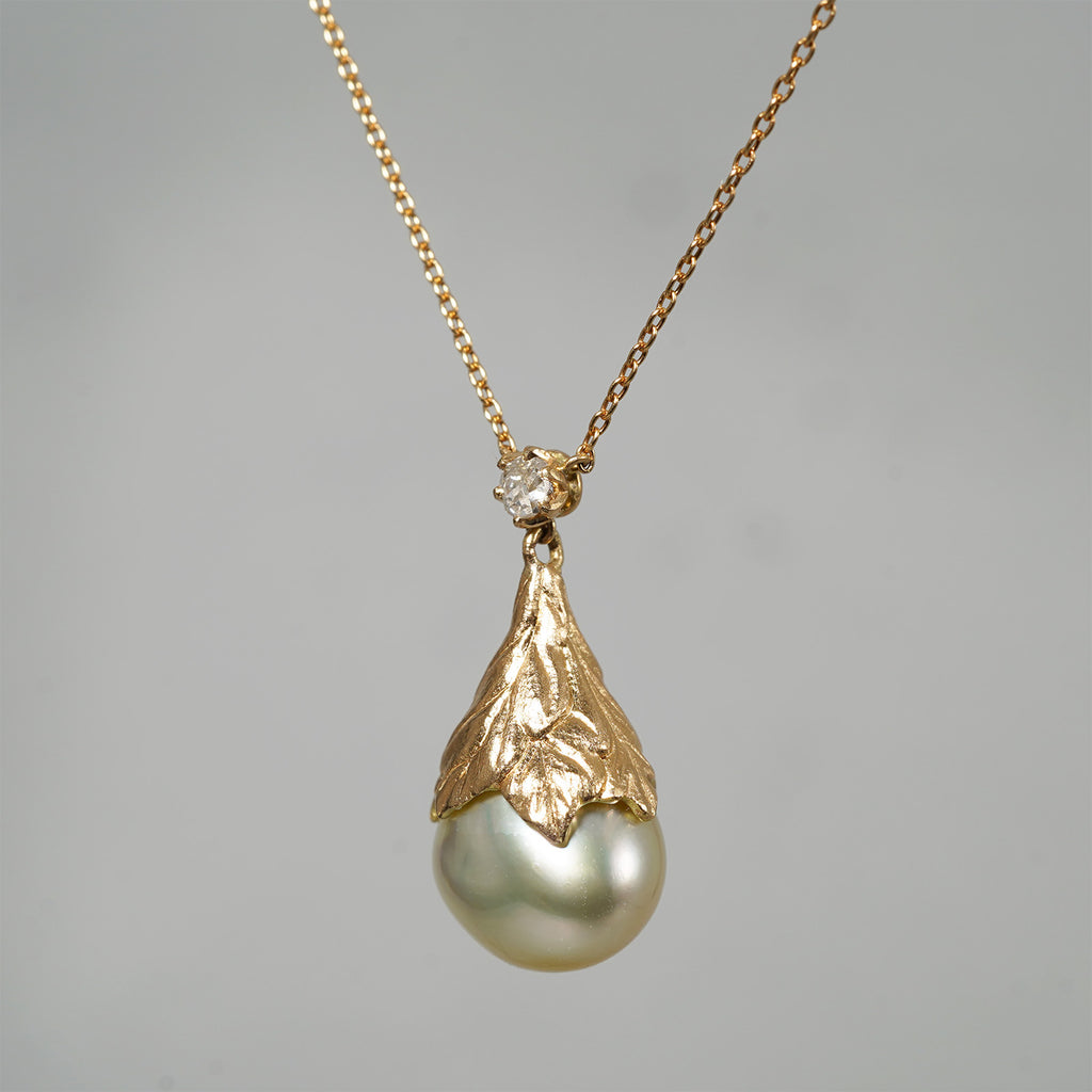 【8/2-8/31限定】siena / Pearl Leaf white necklace 2507-02