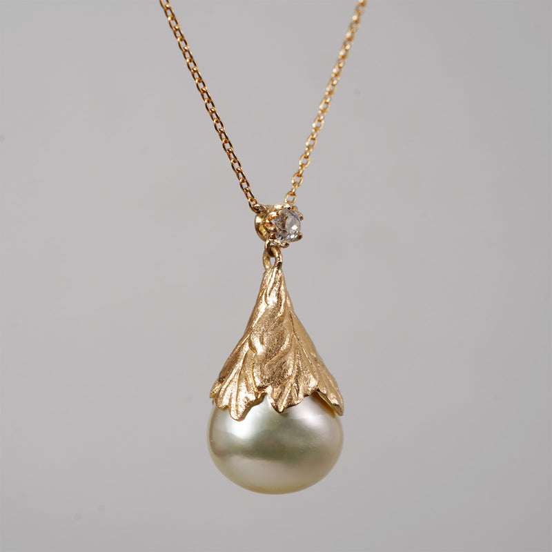 【8/2-8/31限定】siena / Pearl Leaf white necklace 2507-02