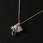 Maison de l'abeille / Abeille necklace rhodolite garnet