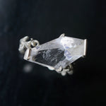 Maison de l'abeille / Full characasa ring Fluorite inquartz #16