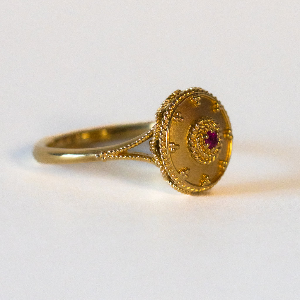 St.amour jewellery Estracan style ring <ruby>  K18YG