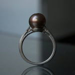 Maison de l'abeille / One-character ring black butterfly pearl #11