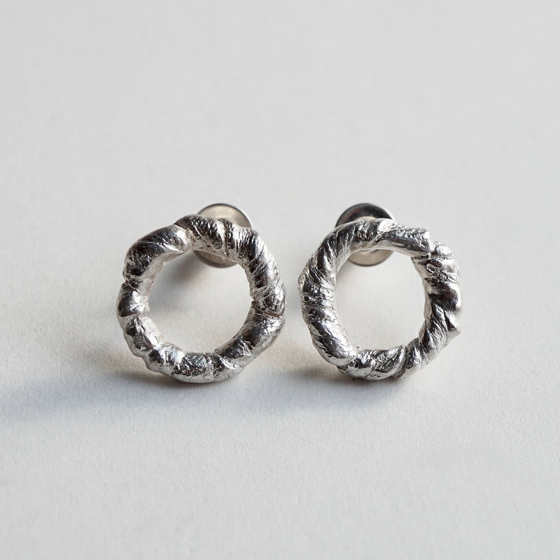 suzuki yuki / 撚 yori