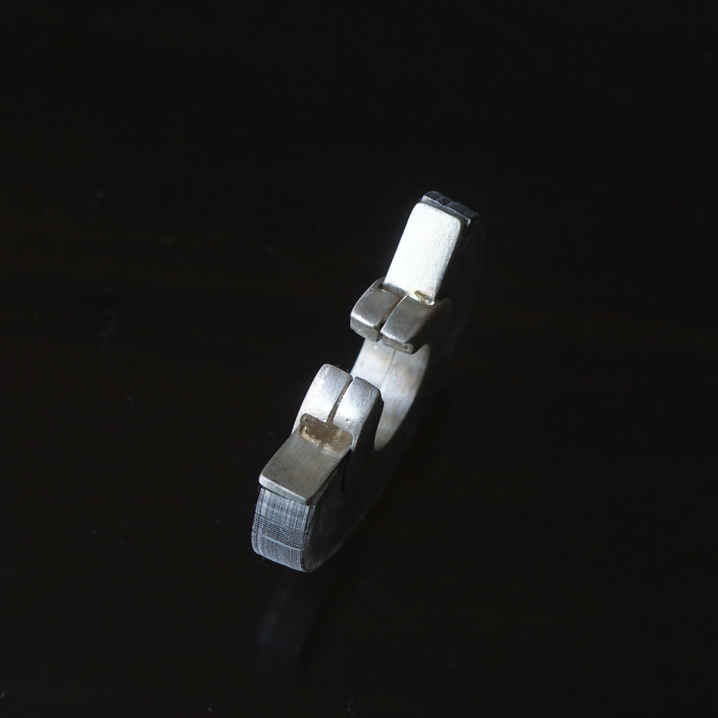Yuki Yoshioka / neo through earcuff
