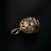 Maison de l'abeille / Leaf Carving Pendant Top Mint Garnet
