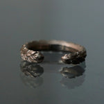 Maison de l'abeille / Laurel Pak Earcuff K10YG