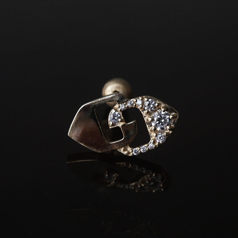 Yuki Yoshioka / INITIAL STUD EARRING C Zirconia
