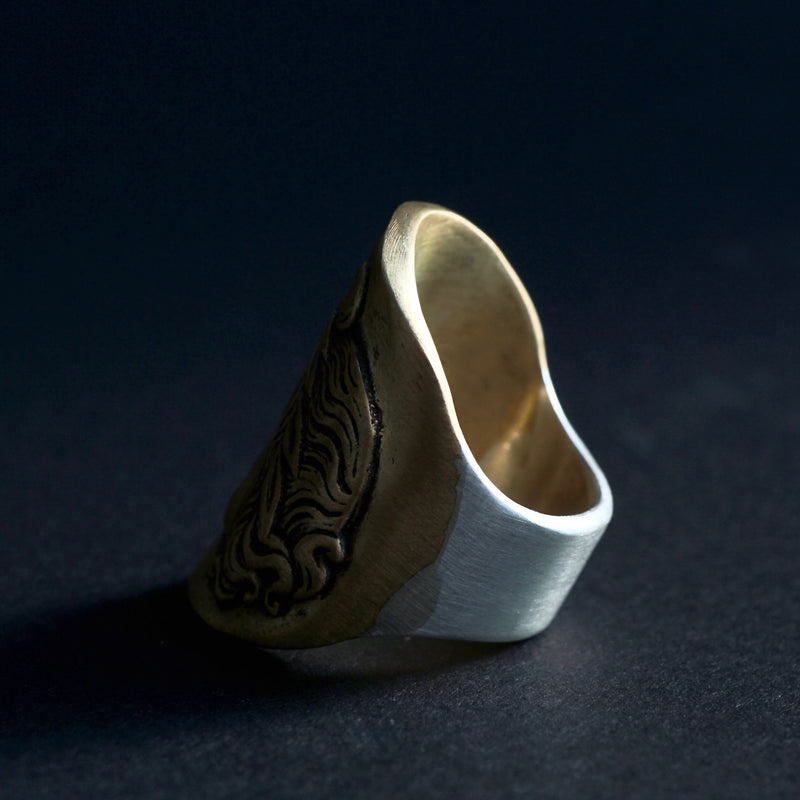 HIYU HAMASAKI / TATTOO CAMEO RING brass×SV #11