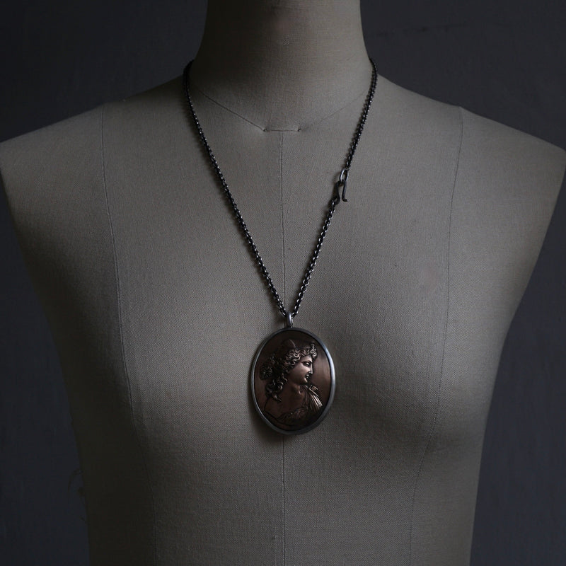 HIYU HAMASAKI / TATTOO CAMEO NECKLACE COPPER×SV