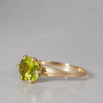 [-9/28 Limited] Altgraph / K10RG Petal Ring Peridot AR143PE