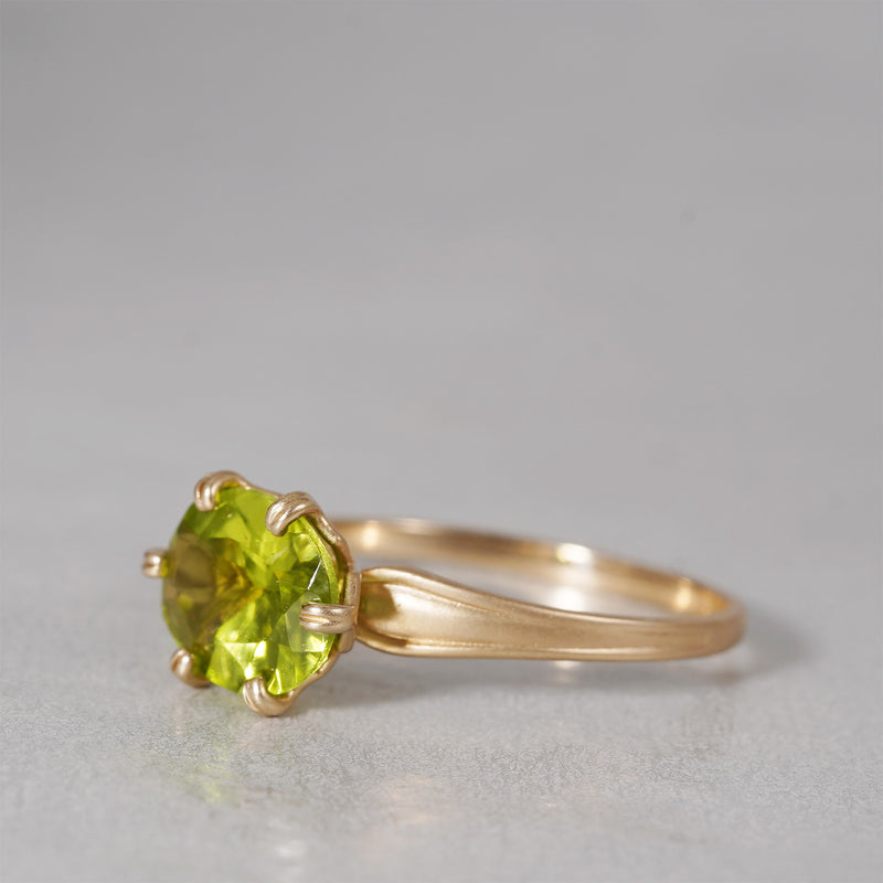 [-9/28 Limited] Altgraph / K10RG Petal Ring Peridot AR143PE