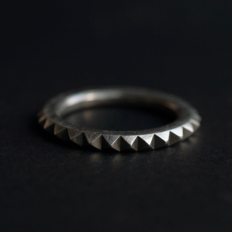 GIFTED / ＜Archive＞ 1 ROW STUDS RING