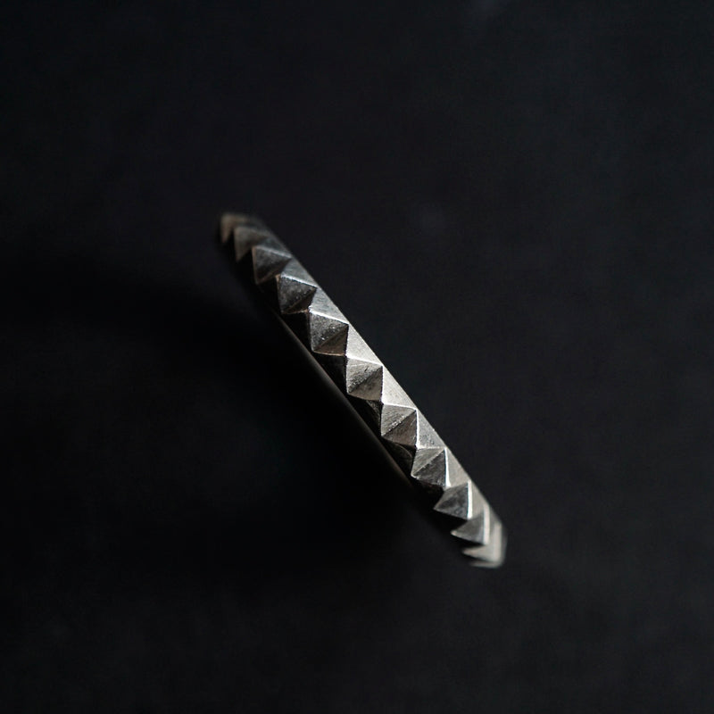 GIFTED / ＜Archive＞ 1 ROW STUDS RING