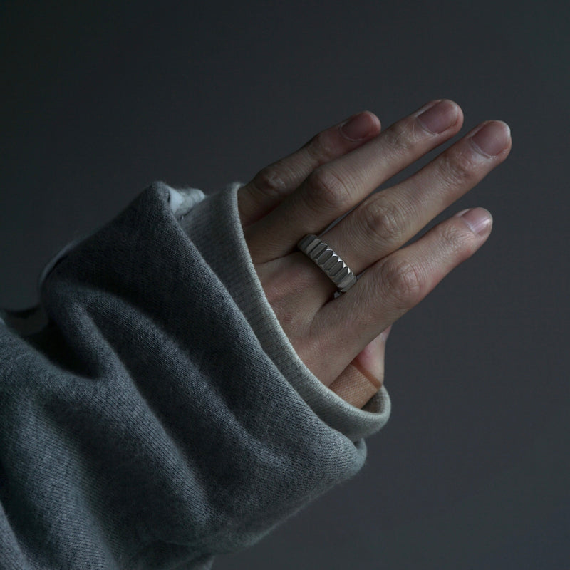 GIFTED / ＜Archive＞ RECTANGLE STUDS RING