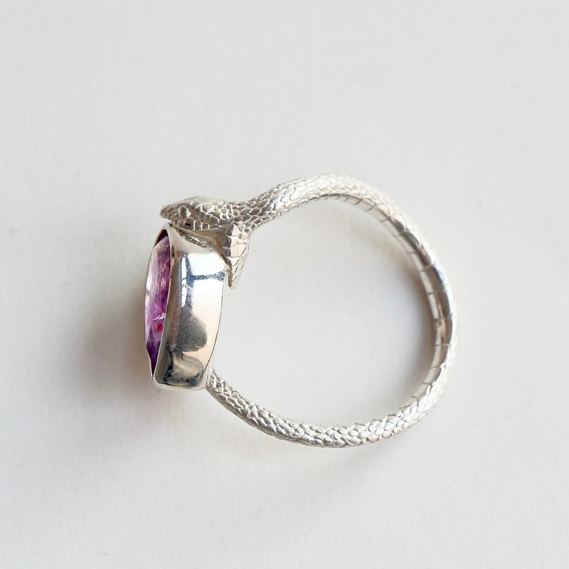 ELCAMI / ＜Limited＞ goethite in amethyst snake Ring #13（ERC-12）