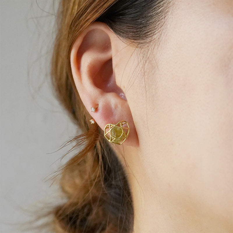 oro di oco / kakeraのピアス ハート　ガーネット