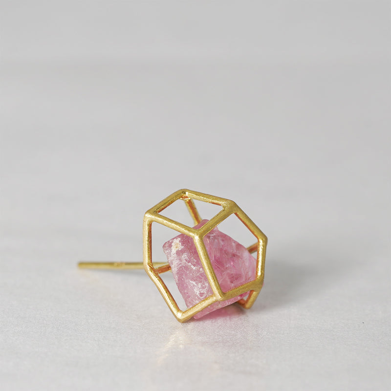 【-8/31限定】oro di oco / kakeraのピアス スピネル