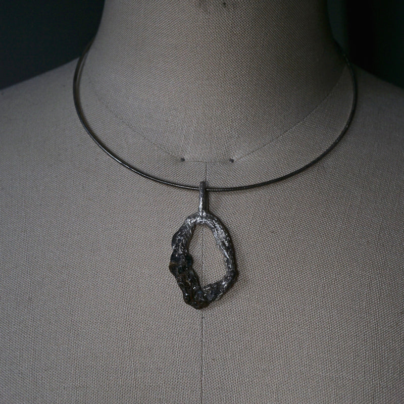 yuka ishikawa / eternal soul Necklace サファイア – Fuligo / Fuligoshed