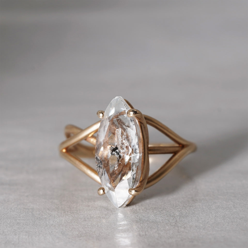 [-9/28 Limited] Altgraph / K10YG Oasis Ring Marquise InclusionTopaz AR129TZ