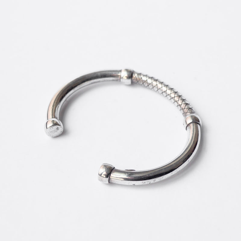 Bottega Veneta： Intrecciato Bracelet – Fuligo / Fuligoshed