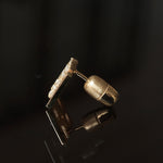 Yuki Yoshioka / INITIAL STUD EARRING R Zirconia