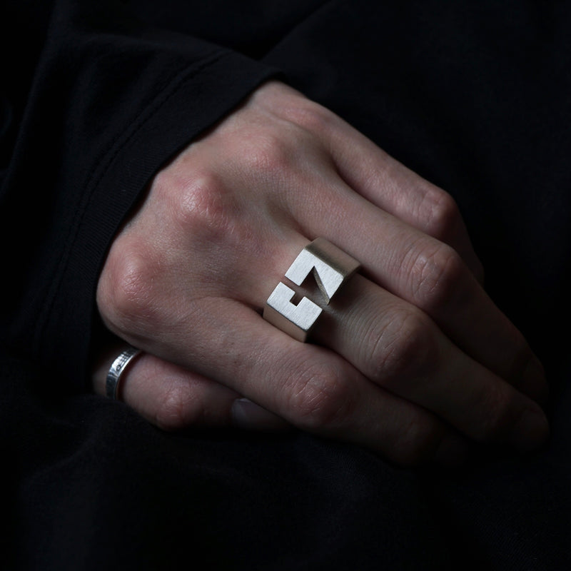 Yuki Yoshioka / Number Ring 4