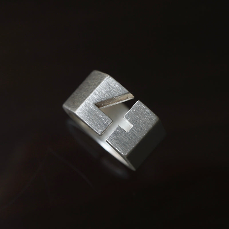 Yuki Yoshioka / Number Ring 4