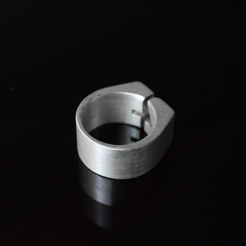 Yuki Yoshioka / Number Ring 4