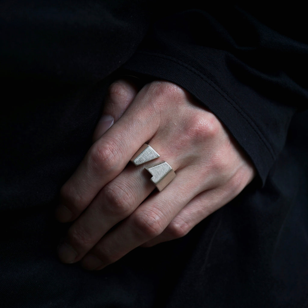 Yuki Yoshioka / Number Ring 7