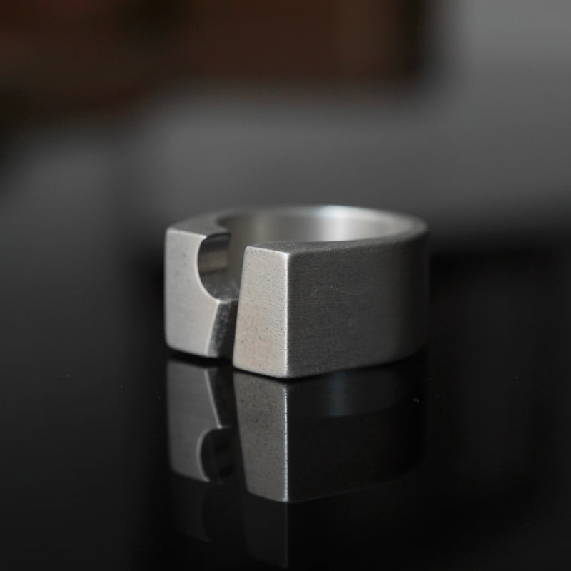 Yuki Yoshioka / Number Ring 9