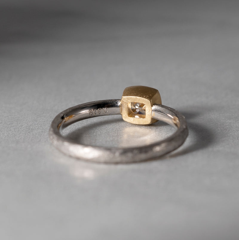 【-8/31限定】GICLAT /  K18YG/pt900 ダイヤモンド0.319ct (ｸｯｼｮﾝｶｯﾄ) (GLR307)