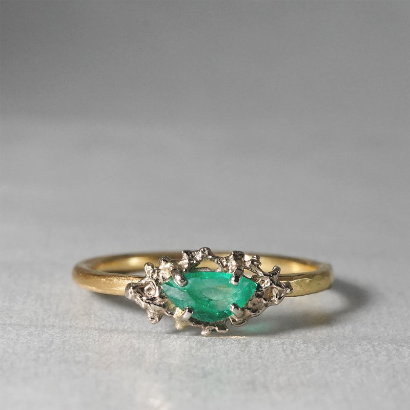 【-10/19限定】Curva ｙ Ruri JEWELRY/ [point] Emerald