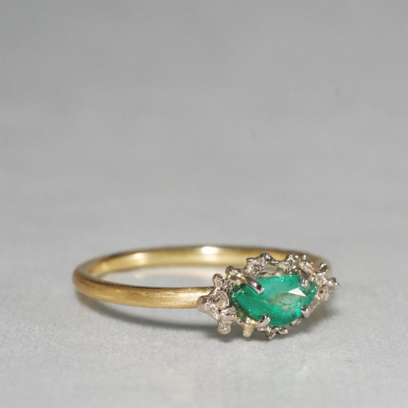 【-10/19限定】Curva ｙ Ruri JEWELRY/ [point] Emerald