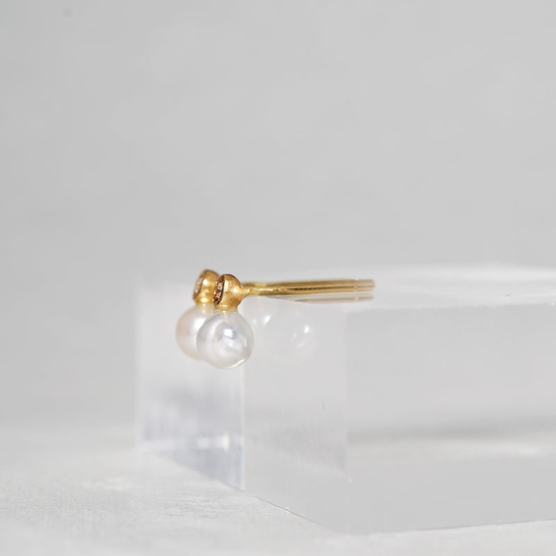MINIMUMNUTS/keshi pearl pierce pair MN-pbq2d-AK1 – Fuligo / Fuligoshed