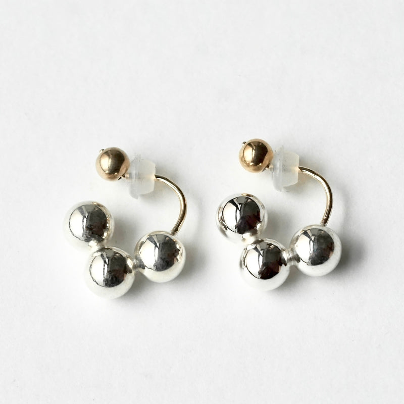 revie objects /〈FLOW〉dots earring S（FL2-16） – Fuligo / Fuligoshed