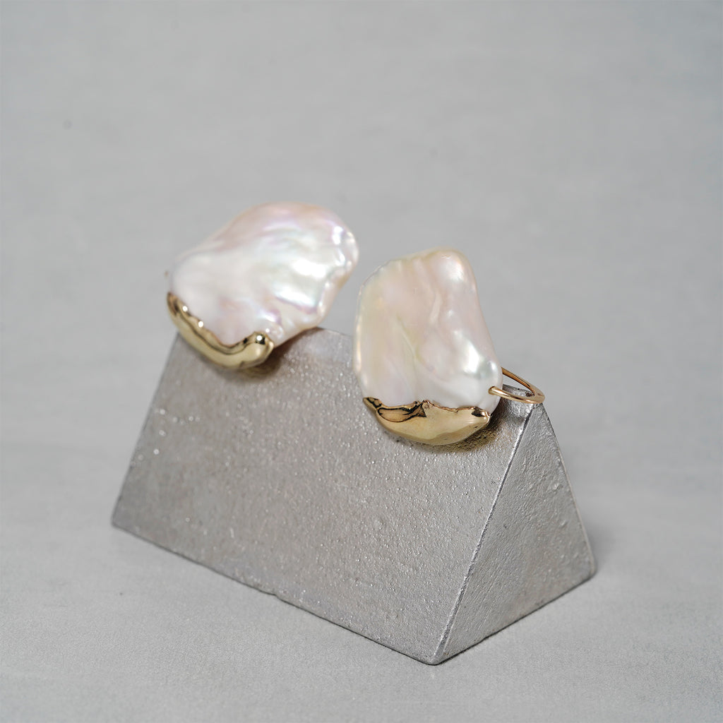 【期間限定-10/26】ODA / keshi freshwater pearl pierced earring