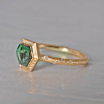 [5/3-5/25 Limited time only] 19un-neuf / Bohemian Ring Emerald CR04012
