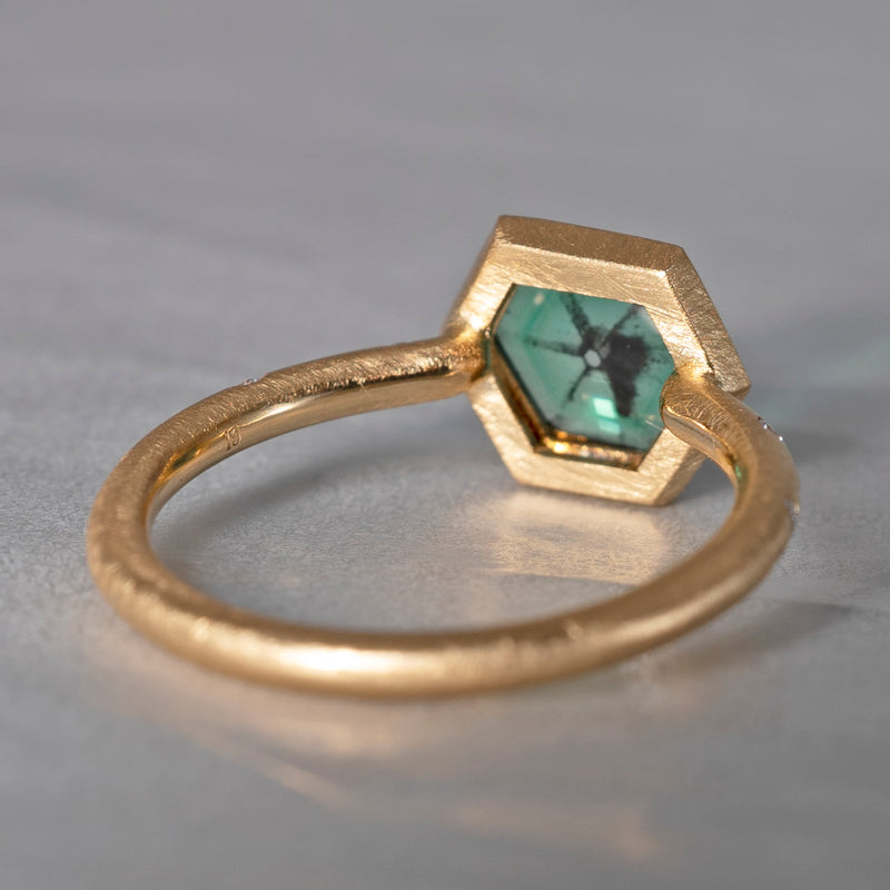 [5/3-5/25 Limited time only] 19un-neuf / Bohemian Ring Emerald CR04012