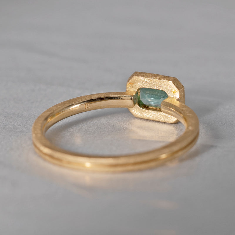 [5/3-5/25 Limited time only] 19un-neuf / Tsukinomichi Ring Emerald CR00411
